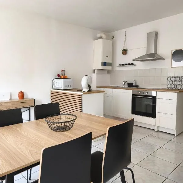 Appartement T2 Creutzwald Centre，位于柯哲斯瓦尔德拉克鲁瓦的酒店
