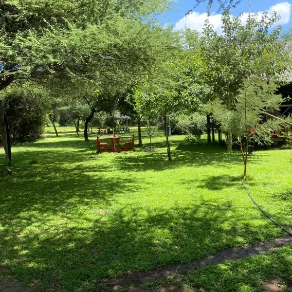 Lorato Camping，位于Muchenje的酒店