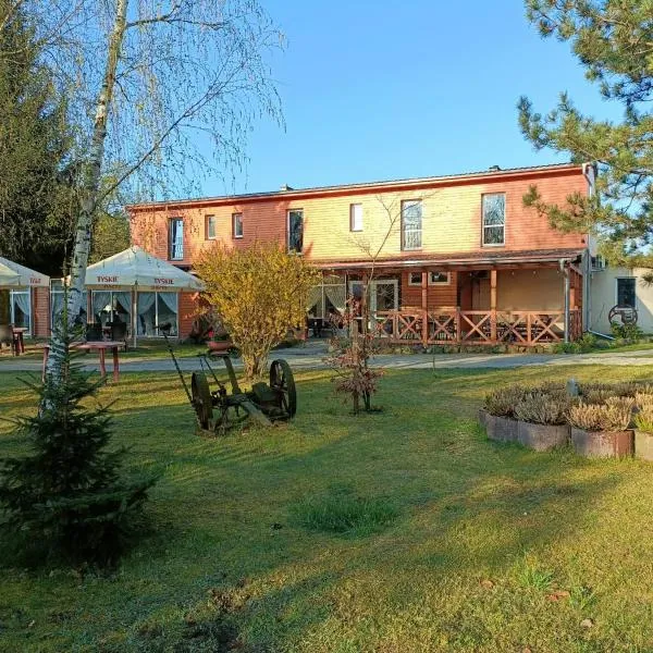 Center Angelos，位于Bronków的酒店