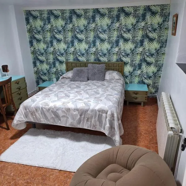 Casa Rural SERAGAL，位于El Bonillo的酒店