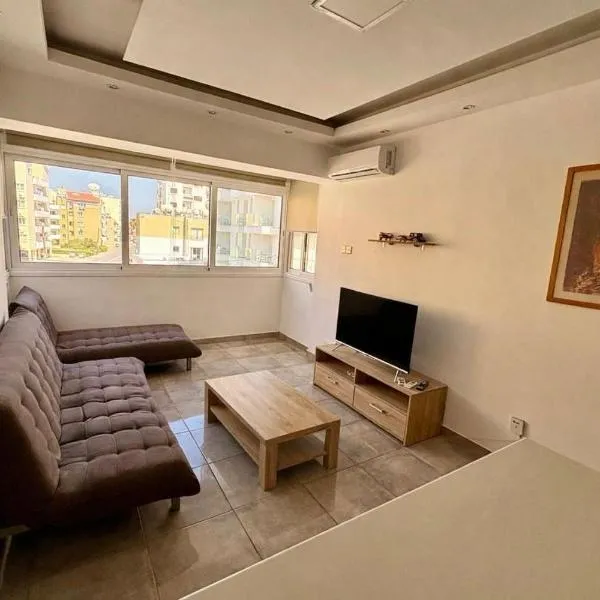 Jane 202 cosy 1 bedroom，位于拉纳卡的酒店
