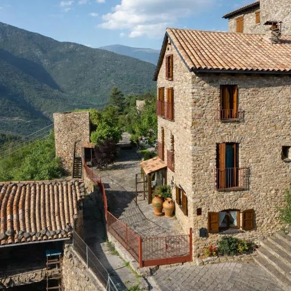 Casa del Castell de Toloriu，位于Toloríu的酒店