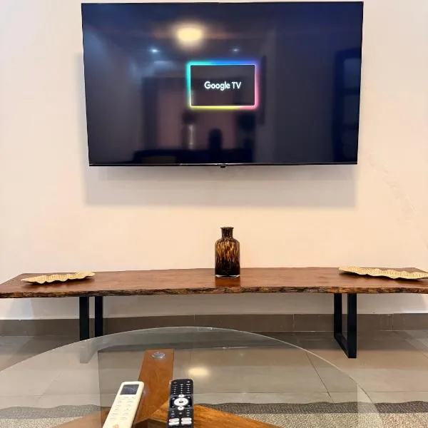 Keur Ébène - Appartement Cosy à Ouakam Batrain，位于达喀尔的酒店