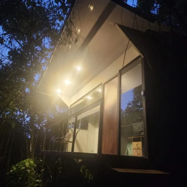 VÖRA Cabaña privada en la Selva，位于拉维加的酒店