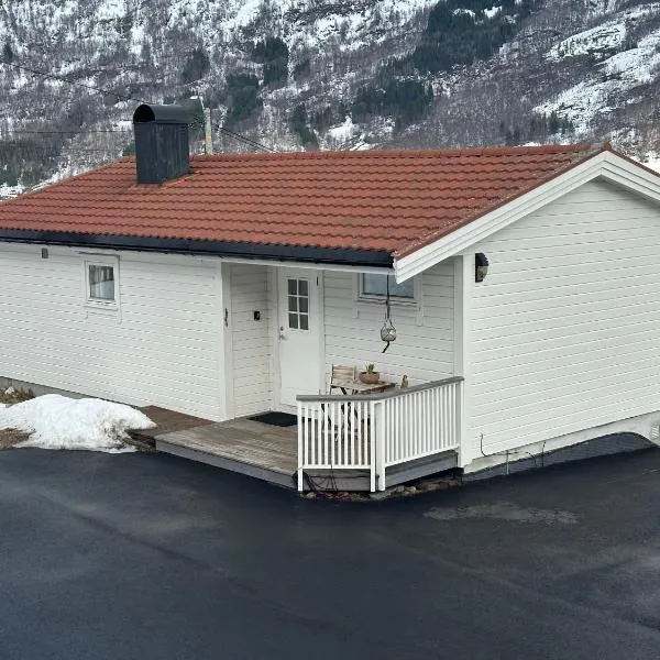 Koselig hus i Beisfjord，位于纳尔维克的酒店