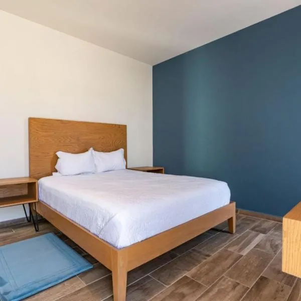 Hotel Kéri Inn，位于瓜达拉哈拉的酒店
