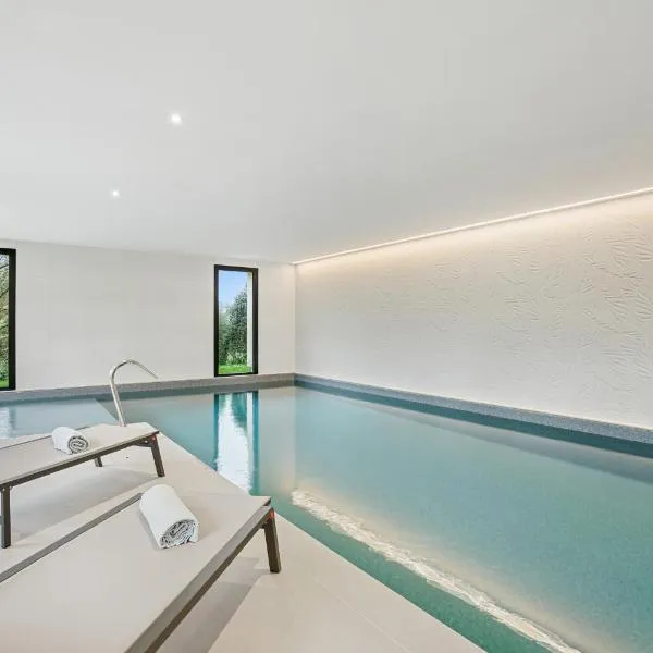 MH Hôtel & Spa，位于阿拉东的酒店