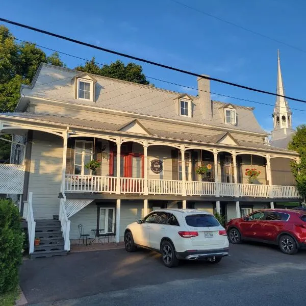Au Vieux Presbytère De Saint-Léon，位于Saint-Léon-de-Standon的酒店