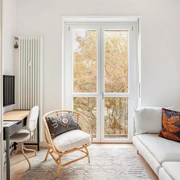Suite and Home between Milano, Malpensa e Como Lake，位于萨龙诺的酒店