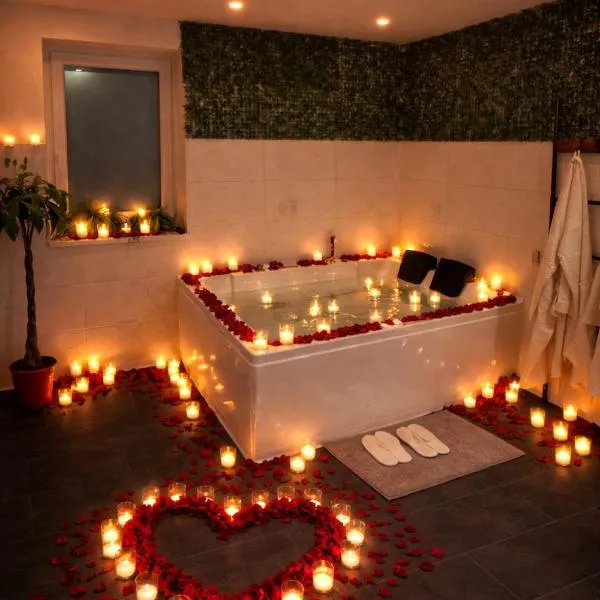 Wood Spa Wellness Suite mit Whirlpool & Sauna nahe Göttingen，位于Rosdorf的酒店