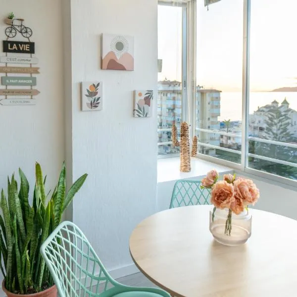 VISTAS AL MAR CANNES HOME RENt MALAGA，位于托罗克斯的酒店
