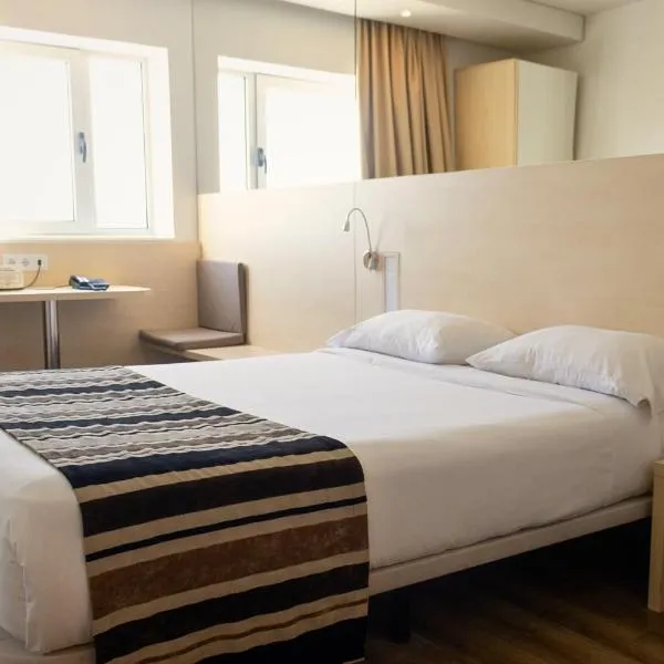 波尔图瓦隆古公园酒店，位于瓦隆古的酒店