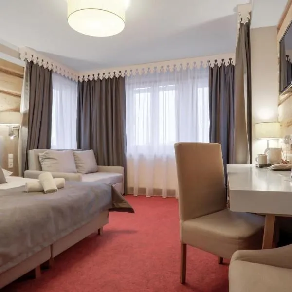 HOTEL*** NAT Bukowina Tatrzańska，位于布科维纳-塔钱斯卡的酒店