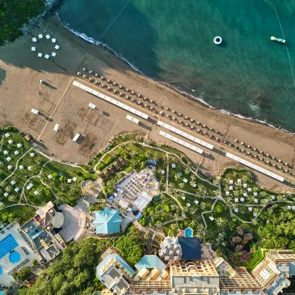ROBINSON SARIGERME PARK - All Inclusive，位于达拉曼的酒店