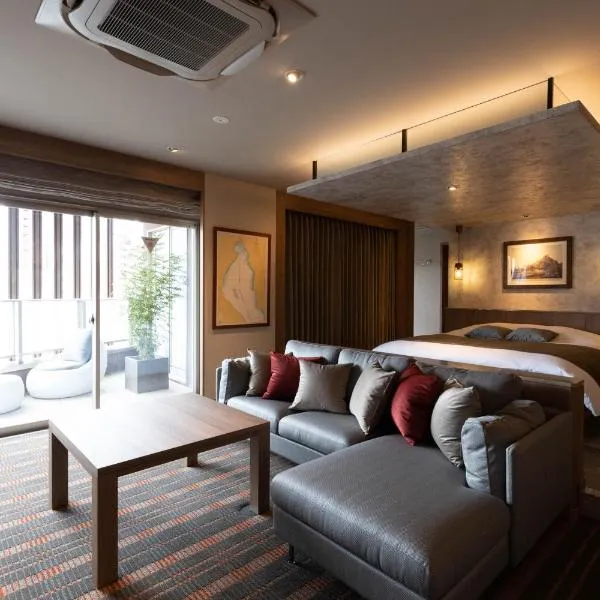 Y-HOTEL，位于广岛的酒店