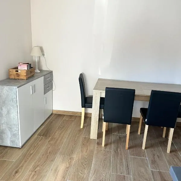 Ferienwohnung am Nürburgring，位于Herresbach的酒店