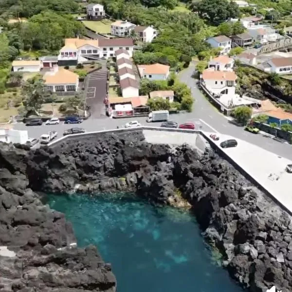 Faial Oceanfront Getaway AL，位于奥尔塔的酒店