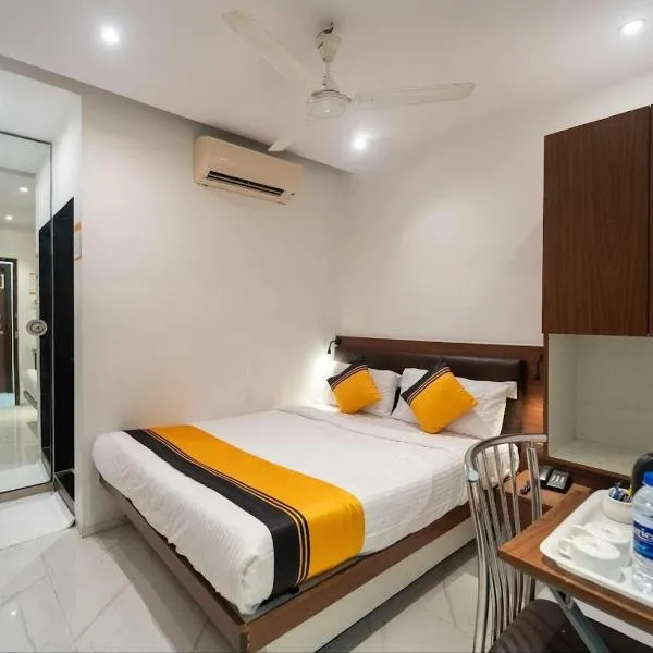Glitz Rexton Inn - Near IIT Powai,位于孟买的酒店