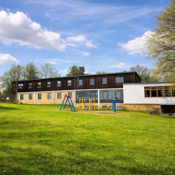 Sporthostel Active INN，位于巴特萨克萨的酒店