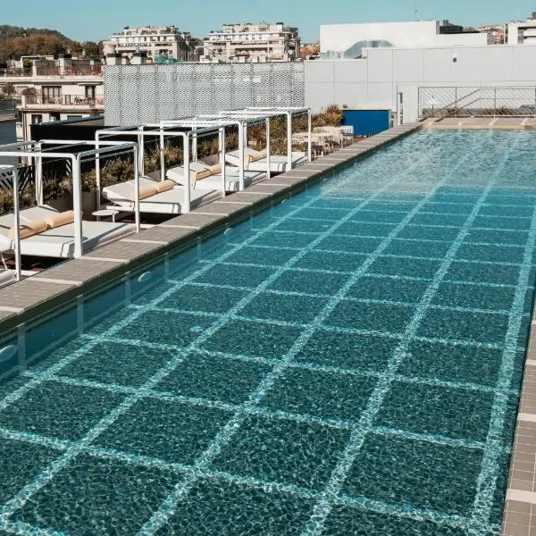 The Social Hub San Sebastián，位于圣塞瓦斯蒂安的酒店