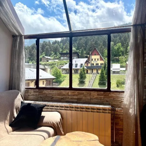 Dúplex acogedor en La Molina- 8 Pax，位于拉莫利纳的酒店