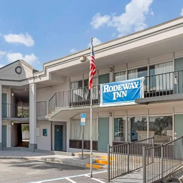 Rodeway Inn Orange Park - Jacksonville near Naval Air Station，位于橘园的酒店