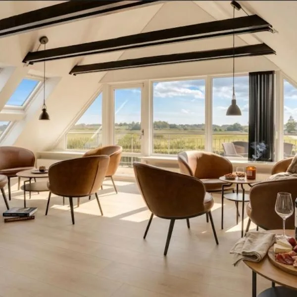 Stor villa til 16 gæster Sauna & vildmarksbad 200 m strand，位于宝可波的酒店