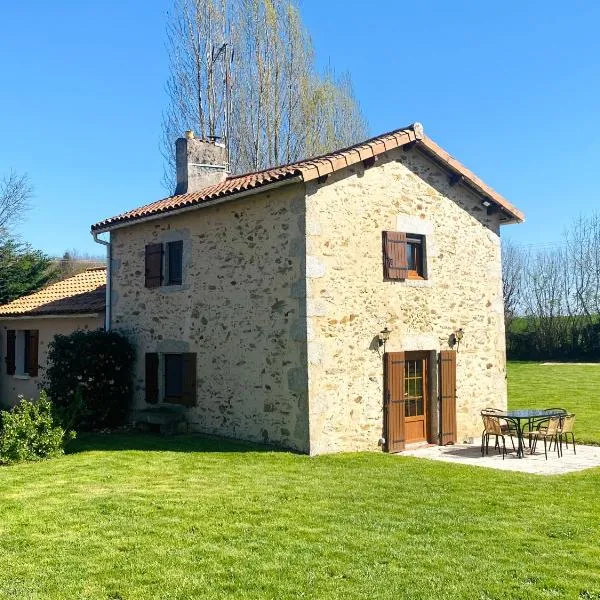 Gîte à la campagne，位于Secondigny的酒店