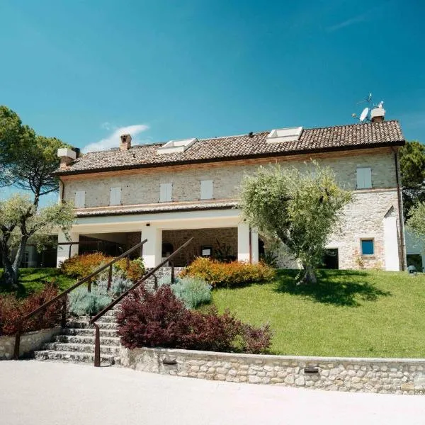 Colle Serrano Relais & SPA，位于里帕特兰索内的酒店