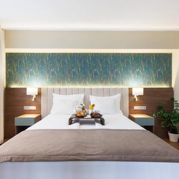 Hotel Fenyõ Conference & Spa，位于密古雷休治的酒店