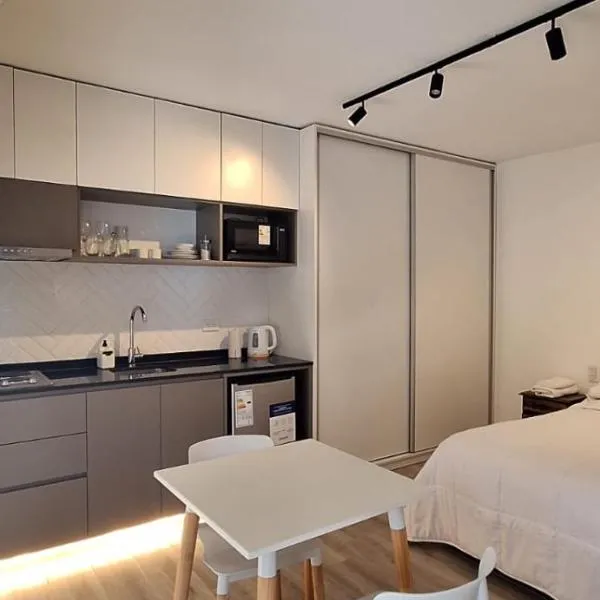 GyC Laguna Resort，位于查斯科穆斯的酒店