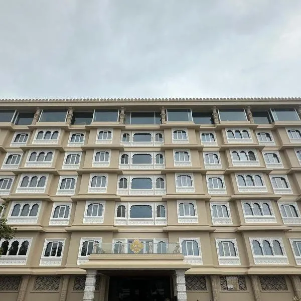 Sarju Palace,位于Valsad的酒店