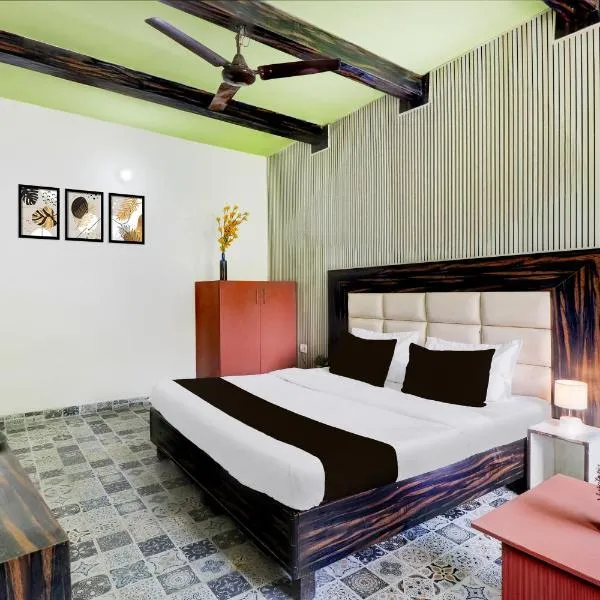 Hotel O Tehsil Chowk Doon Hospital Formerly Hotel Comfort,位于德拉敦的酒店
