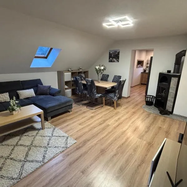 Ferienwohnung Grünblick am Katschbach，位于Teufenbach的酒店