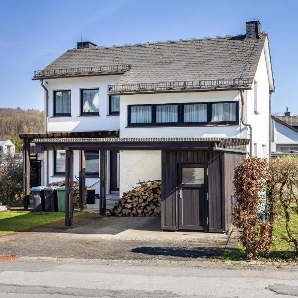 Ferienwohnung am Kurpark Brilon，位于布里隆的酒店