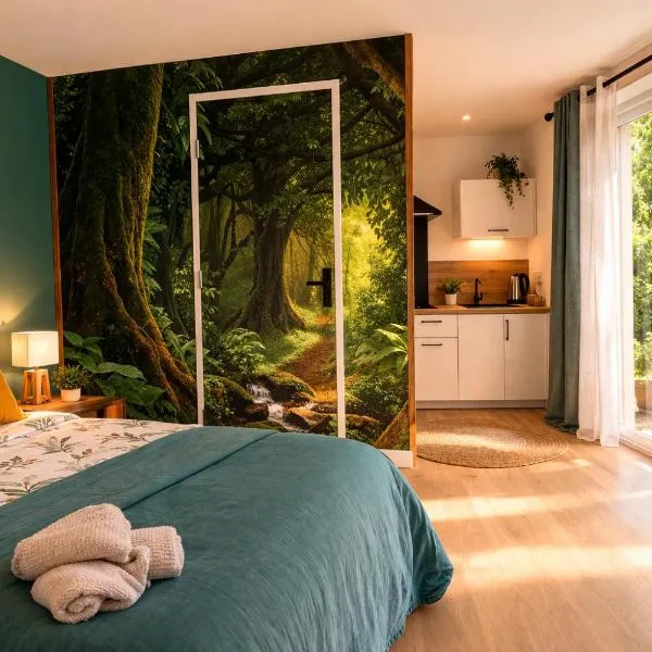 RELAI DU CHATEAU APPARTHOTEL，位于La Tourlandry的酒店