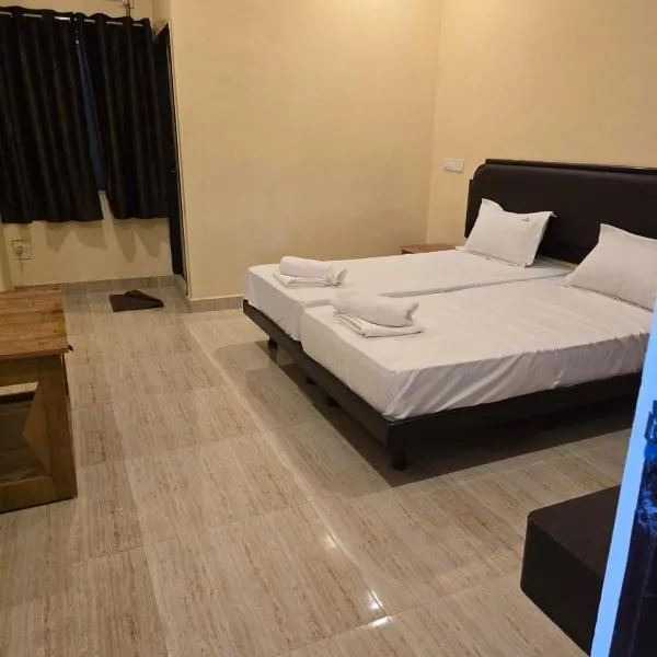 Hotel GT Aathika Palace, Parrys，位于钦奈的酒店