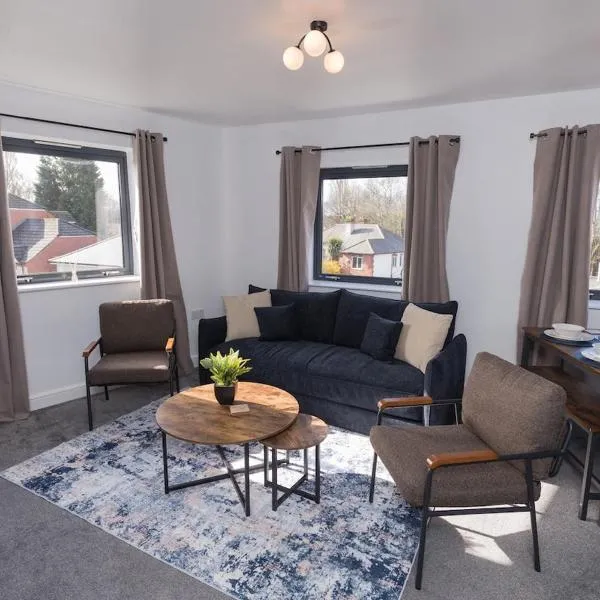 Contractor Apartment with Free Parking in Wolverhampton，位于伍尔弗汉普顿的酒店