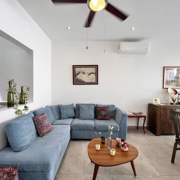 Cozy House with Private Pool 2BD 3BR，位于莫雷洛斯港的酒店