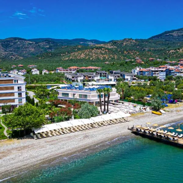 Rawda Resort Hotel Altinoluk，位于阿尔特诺卢克的酒店