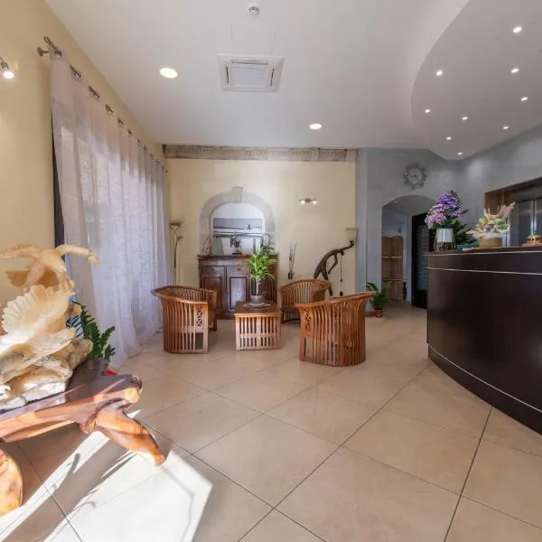 Hotel al ritrovo，位于卡斯泰卢佐的酒店