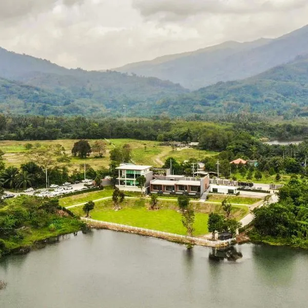 Ramrom Valley Resort - รามโรมวัลเลย์รีสอร์ท นครศรีธรรมราช，位于Ban Loeng的酒店