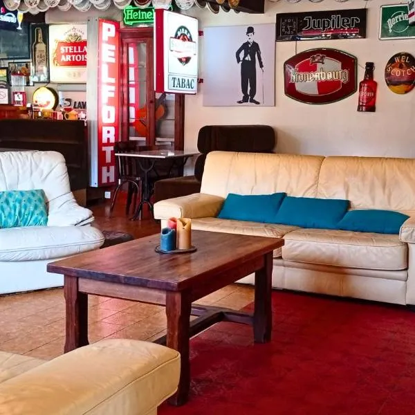 Au Moulin des Prés - Gîte 15 couchages au bord de l'eau，位于Croissy-sur-Celle的酒店