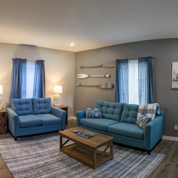 Newly Renovated Acadia Apartment Mple Street，位于埃尔斯沃思的酒店