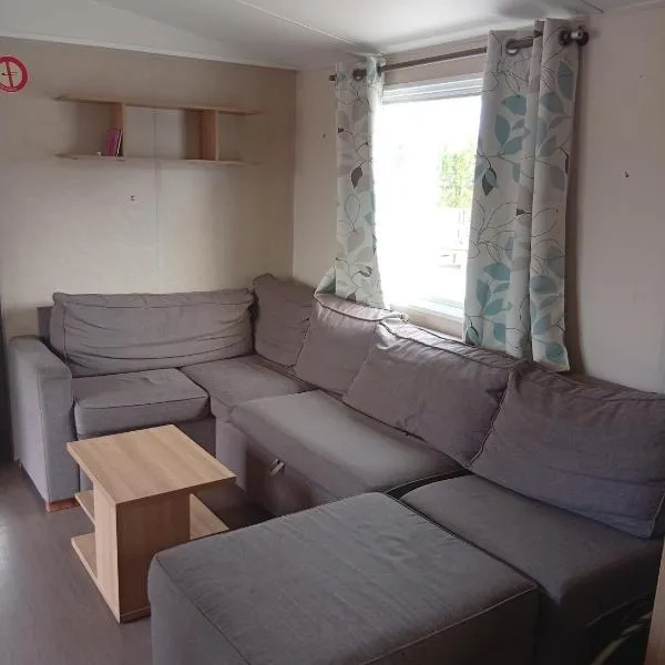 Mobil home 6 personnes siblu - 3 chambres 40m2，位于孔德里约的酒店