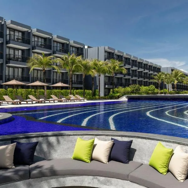 Courtyard by Marriott Phuket Chalong Bay Resort，位于查龙的酒店