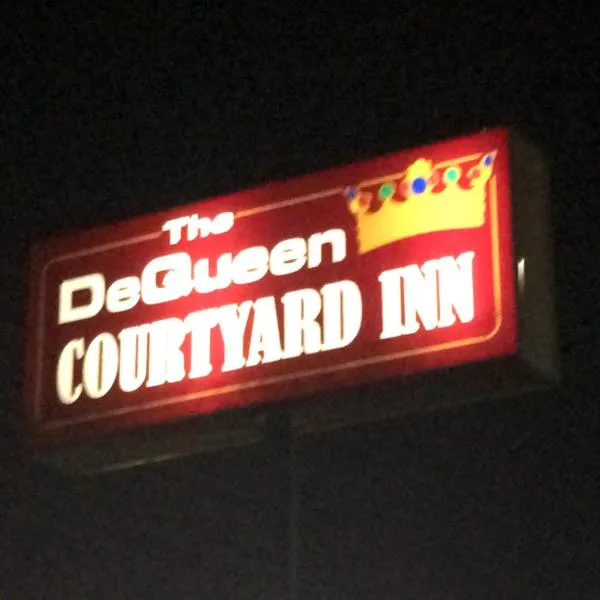 DeQueen Courtyard Inn，位于De Queen的酒店