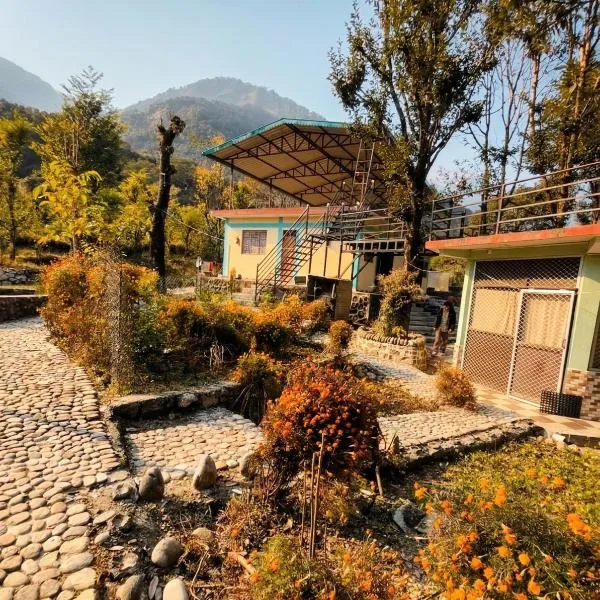 Peace Forest Retreat，位于Gopeshwar的酒店