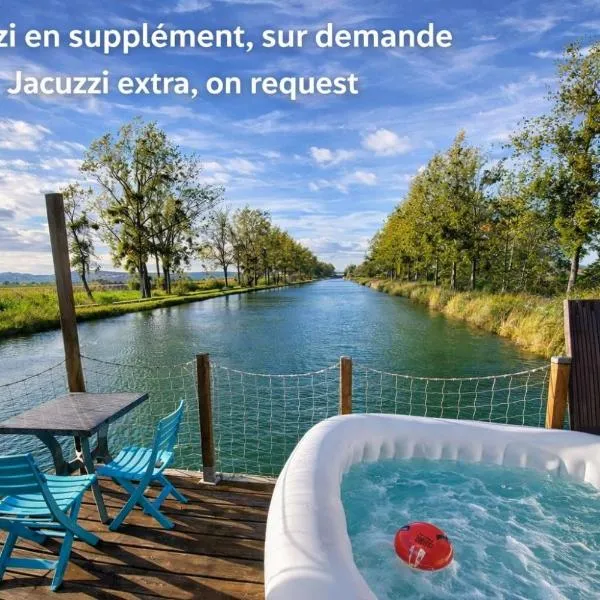 Cottage flottant nature, Jacuzzi Privé en supplément près de Dijon，位于Ouges的酒店