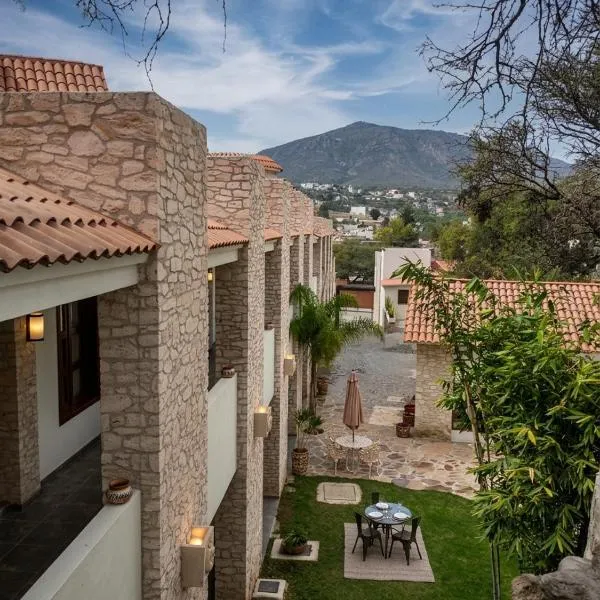 Mirador Johya Hotel，位于贝纳尔的酒店